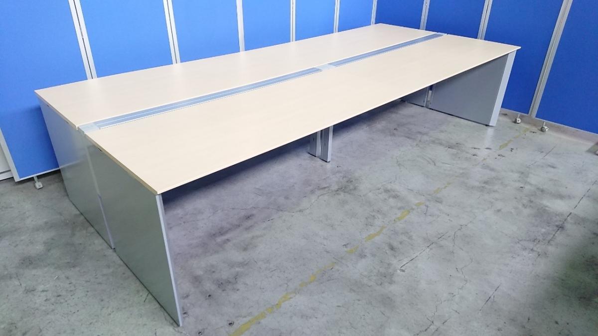 【関東倉庫在庫】コクヨ(KOKUYO) ワークヴィスタ 横幅3200mm(横幅1600m天板×4枚) 配線ダクト：シングルタイプ 天板カラー：P1M
                        ワークヴィスタ
                                    中古
            