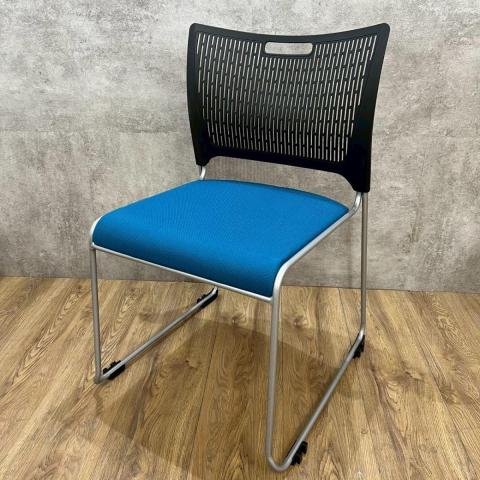 オカムラ（okamura） スタッキングチェア 一覧 - 中古オフィス