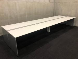 【西】【自店舗在庫】【W4000　フリーアドレスデスク】【2台入荷！】【美品】今流行りのフリーアドレス、大人気のシリーズが入荷です！【福岡オフィス家具】【福岡中古家具】【中古事務什器】【中古チェア】【中古椅子】