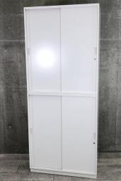 【1セットのみ】【人気の引き違いキャビネット※2枚引き戸】導線幅に適応しやすい書庫で狭小スペースにオススメ　色:ホワイト【未】
