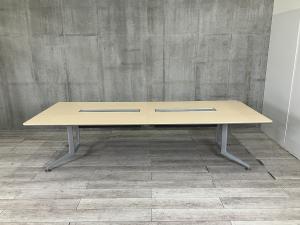 【幅3000㎜・8人程度の使用に最適な大型テーブル！】■コクヨ（KOKUYO）　WTシリーズ　ミーティングテーブル　会議テーブル　■W3000×D1200×H720㎜　■天板 ナチュラル木目調
