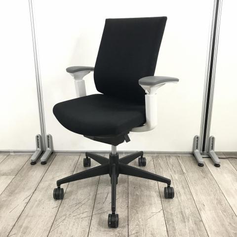 【中古】ウィザード3 樹脂  コクヨ（KOKUYO） 肘付ローバックチェア