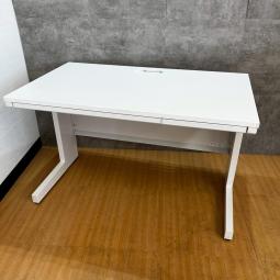 内田洋行の平机(事務机)【スカエナSタイプシリーズ】が入荷しました！＊福岡で、中古オフィス用品・オフィス家具をお探しなら「オフィスバスターズ福岡南店」へ＊