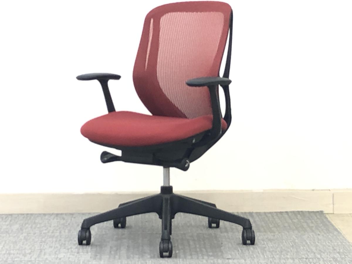 【定価約15万円】【7台限定！】肘付きシルフィーメッシュのレッドが登場！！売れ筋間違いなし！オフィスバスターズ心斎橋店
                        シルフィー
                                    中古
            