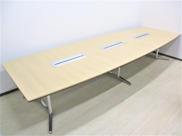 【定価約80万円】【ナチュラル天板にポリッシュ脚が明るくスタイリッシュなデザインの大型テーブル！】■オカムラ/ラティオⅡ(RATIO)　■ナチュラル　■10～12人使用におすすめ！※写真はイメージになります。