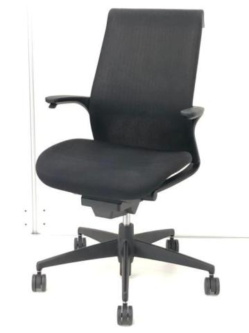 【中古.廃盤(美品)】定価5万 コクヨ　M4 オフィスチェアー 中古.廃盤(美品)】定価5万 コクヨ M4 オフィスチェアー