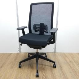 【腰部を左右非対称に調整できる！唯一無二のチェア】■Haworth（ヘイワース）　Very　ハイバック　■ランバーサポート付き　■可動肘付き　■ブラック　メッシュ【老舗海外メーカーの高性能チェア！】【天神ビッグバン】【天神BBB】【博多コネクティッド】【博多コネクティッドボーナス】