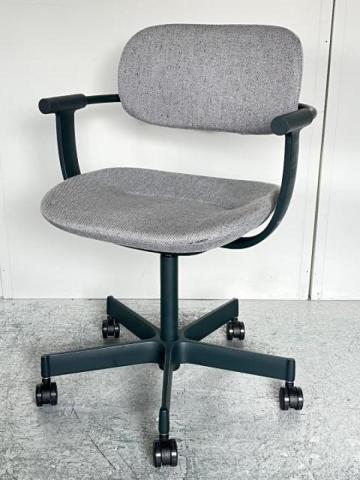 イトーキ（ITOKI） バーテブラⅢチェア(vertebraⅢ) 一覧 - 中古