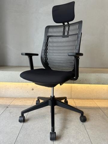 【未使用】内田洋行　ウチダ　AJチェア　ハイバック　肘なし　ブラック 中古】AJチェア ウチダ/UCHIDA 肘無ハイバックチェア 519726