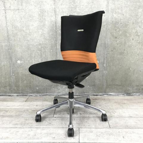 オカムラ フロックスチェアシリーズ ラウンジチェア MG13GG FRV1 中古