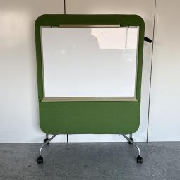【ミーティングの必需品！キャスター付きで移動らくらく！壁面の色はレアなグリーン】■コクヨ製　片面ホワイトボード■キャスター・クロスカバー付　■ボード：ホワイト　クロスカバー：グリーン