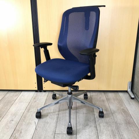 【中古】シルフィーメッシュ  オカムラ（okamura） 肘付ハイバックチェア