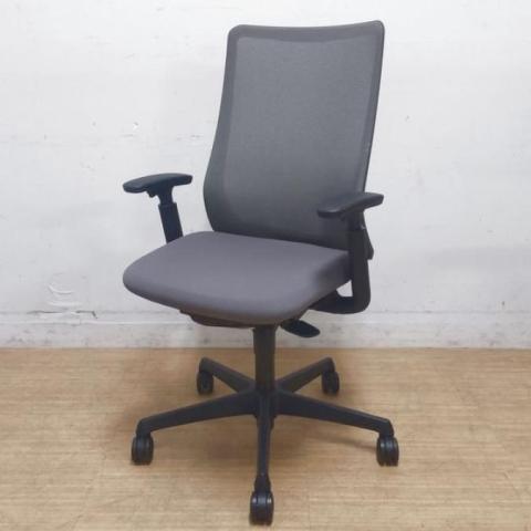 【中古】フルーエントチェア CB85ZR FKA2 オカムラ（okamura） 肘付ハイバックチェア