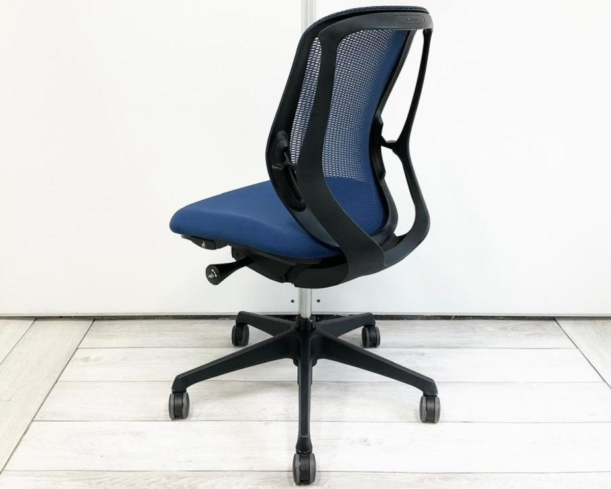 【中古】 シルフィーメッシュ オカムラ/okamura 肘無ハイバックチェア オカムラ（okamura） シルフィーメッシュ(Sylphymesh) 一覧