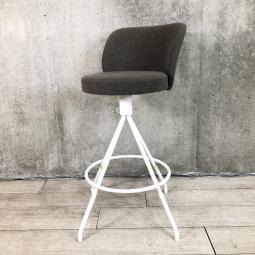 【関東倉庫在庫品】【おしゃれなカウンターチェア！リフレッシュスペースに！】■コクヨ製　コーデ　カウンターチェア　■ブラウン【弊社使用欄：A00996916】【ECBMC】【在庫入替セール品につき限定特価！】