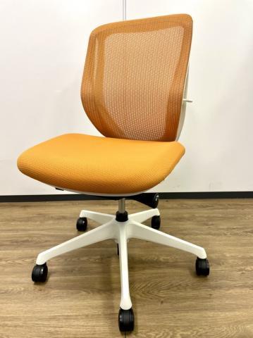 【中古】シルフィーメッシュ  オカムラ（okamura） 肘無ローバックチェア