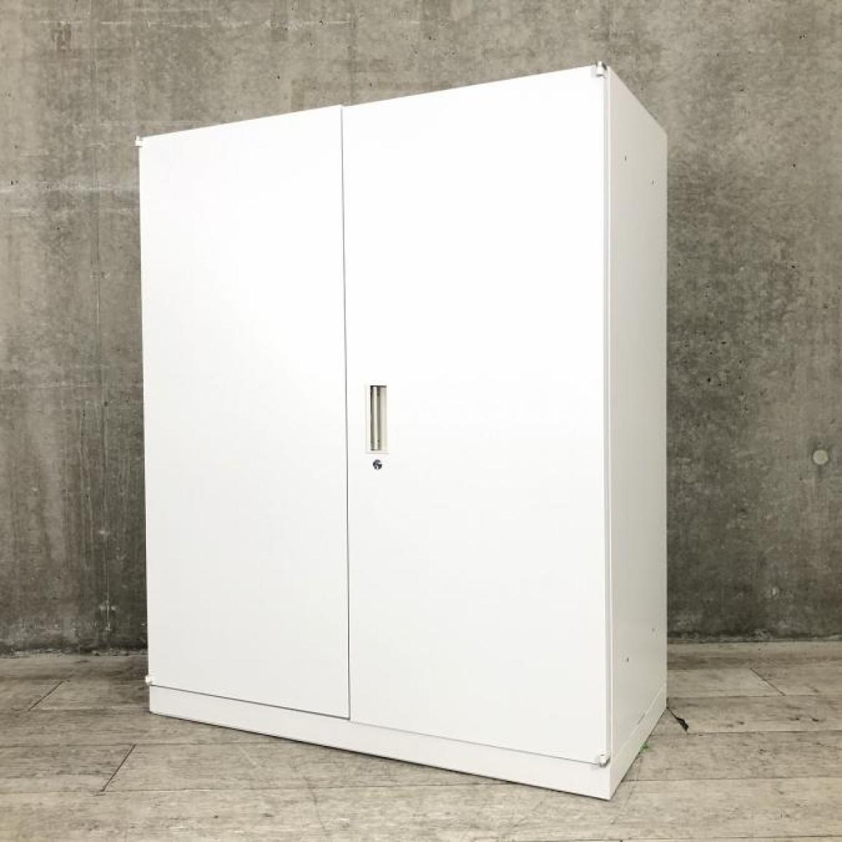 残り1台のためお安くなっております【書庫の王道！】　■ウチダ　BEストレージ　ホワイト　両開き書庫
                        BEストレージ
                                    中古
            