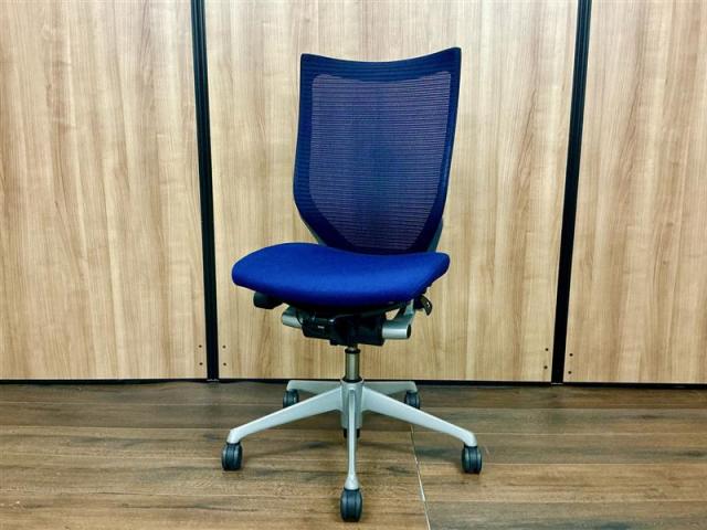 直取引価格　❗️オカムラ Baron バロンチェア レッド オカムラ(okamura)のバロン(Baron)チェア新品オフィス家具のAOC