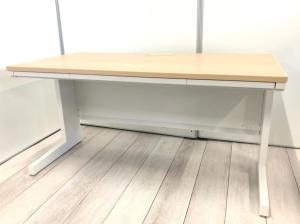 【3台限定】/オススメ(おすすめ) /人気商品　暖色天板の平机が入荷！横幅1400㎜タイプ■ウチダ/スカエナ/平机　オフィスバスターズ　梅田本店