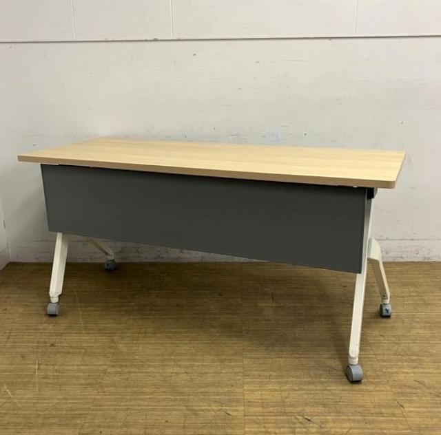 【中古】フラプター 81F1ED MK37 オカムラ（okamura） スタックテーブル(長机/折りたたみ/会議用)