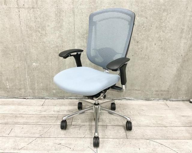 【人間工学に基づいた快適な座り心地を実現！ハイグレードメッシュチェア！】■オカムラ（okamura）　コンテッサ（Contessa）　肘付き　ハイバック　背面メッシュ　■可動肘　■ライトブルー　■ランバーサポート 【弊社使用欄：A90100591】【KN】