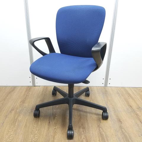 中古 オカムラ ビラージュ オフィスチェア 肘当て付き ネイビー 事務椅子 中古 オカムラ ビラージュ オフィスチェア 肘当て付き ネイビー