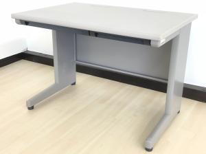 【コンパクトで使いやすい！　スタンダードな幅1000㎜のオフィスデスク！】 ■ITOKI（イトーキ）製　CZシリーズ　平机　W1000×D700㎜　引き出し付き　■ニューグレー