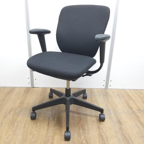 【中古】プラオチェア  イトーキ（ITOKI） 肘付ローバックチェア