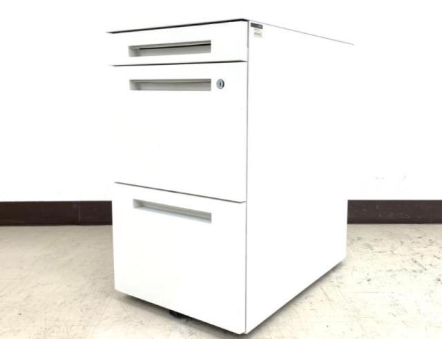 【中古】CZR  イトーキ（ITOKI） ワゴン3段