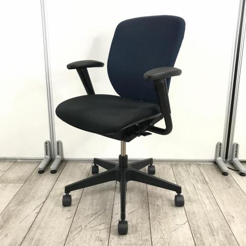 【中古】プラオチェア KE-249GS-T1T1B2 イトーキ（ITOKI） 肘付ローバックチェア