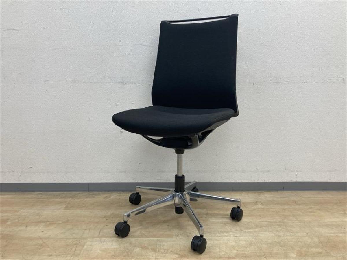 【スタイリッシュさが人気のオフィスチェア！】■オカムラ(okamura)製　　モード(mode)シリーズ　肘なしミドルバック　
会議室などに映える商材になります。欲しいと思った方！！お早めにお問い合わせを！！〈岐阜・愛知・三重・静岡・福井〉
                        モード
                                    中古
            