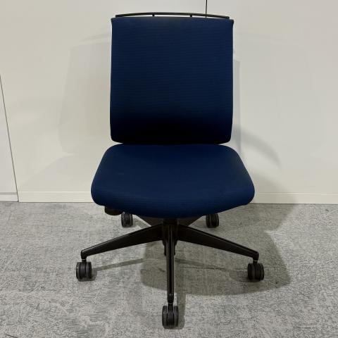 【中古】ウィザード3 樹脂 CRS-G3620F6 コクヨ（KOKUYO） 肘無ローバックチェア