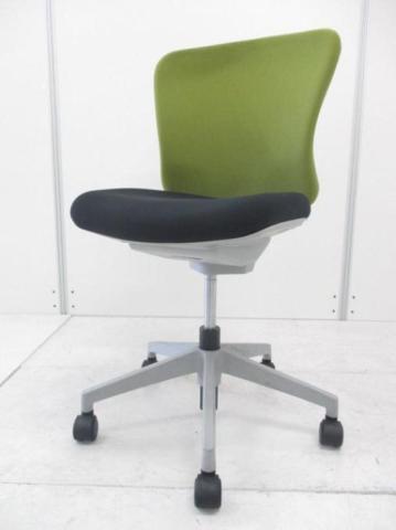 【中古】Valche  イナバ（INABA) 肘無ローバックチェア