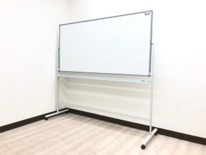 【ホーロー加工で消し心地抜群！】広々使える盤面W1800mmサイズ！脚付き両面タイプ！
