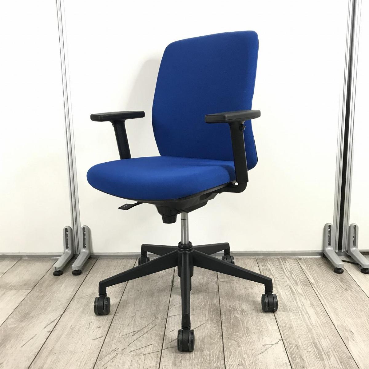 安価な可動肘付きオフィスチェアが入荷！安定の人気を誇る仕様です！
■内田洋行/カリッサ/ブルー
                        カリッサ
                                    中古
            