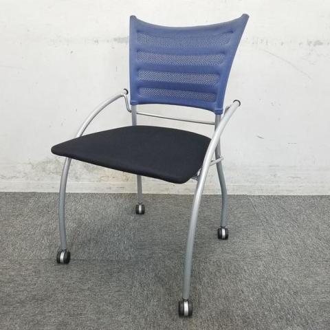 【中古】プリエ2  イトーキ（ITOKI） ネスティングチェア