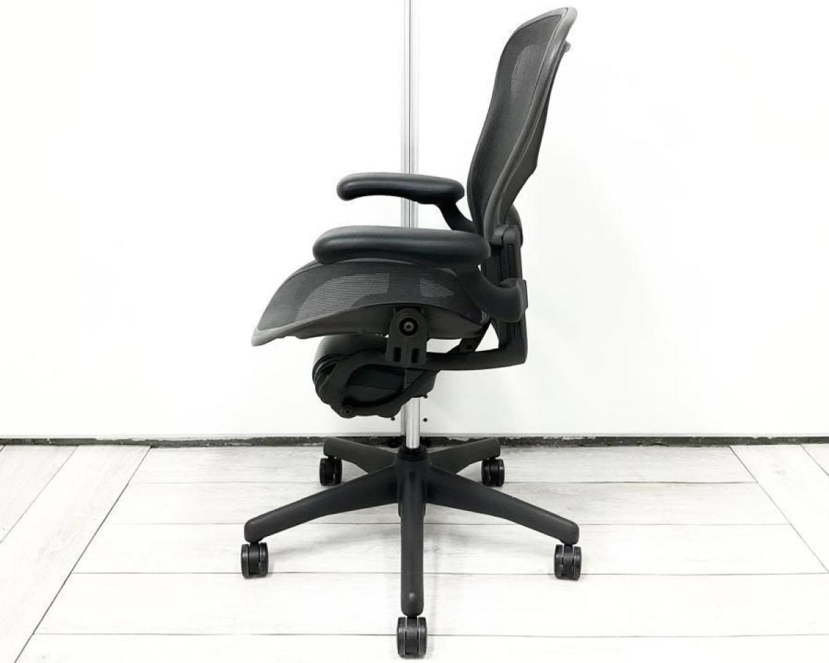 中古】アーロンチェア AE111PWB Herman Miller/ハーマンミラー