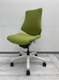 【在庫入れ替えSALE】【厚めの座面が優しく包み込む】■ITOKI（イトーキ）製　エフ（f）チェア　■ファブリックタイプ　■肘無し　〈岐阜・愛知・三重・静岡・福井〉