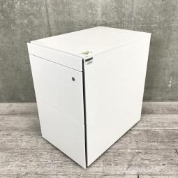 【フリアドデスクや平机の収納力アップに！前面に取っ手がないフラットなデザイン！】■イトーキ（ITOKI）製　インステート（INSTATE）シリーズ　3段ワゴン　フリアド用　W395×D590×H650㎜　■ホワイト　■シリンダー鍵