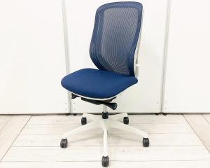 bm　オカムラ　シルフィーチェア　前傾機能　ハイバック　メッシュタイプ　中古 中古】シルフィーメッシュ オカムラ/okamura 肘付ハイバック