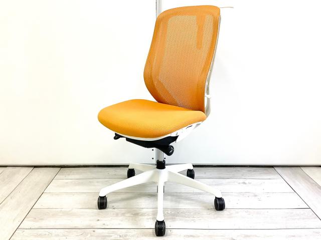 【中古】シルフィーメッシュ C686XW FMR8 オカムラ（okamura） 肘無ハイバックチェア