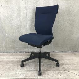 【関東倉庫在庫品】【体重に合わせて自動調整！いつでも快適！】■イトーキ製　コセール　肘無しハイバックチェア　■ブルー【弊社使用欄：A00998926】【ECBMC】