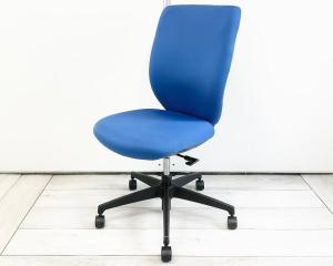 【人の背中を優しく包み込む！コスパ良しのソプラチェア入荷！】■コクヨ（KOKUYO）製　ソプラチェア（Sopra）　ハイバック　■コバルトブルー×ブラックシェル〈岐阜・愛知・三重・静岡・福井〉