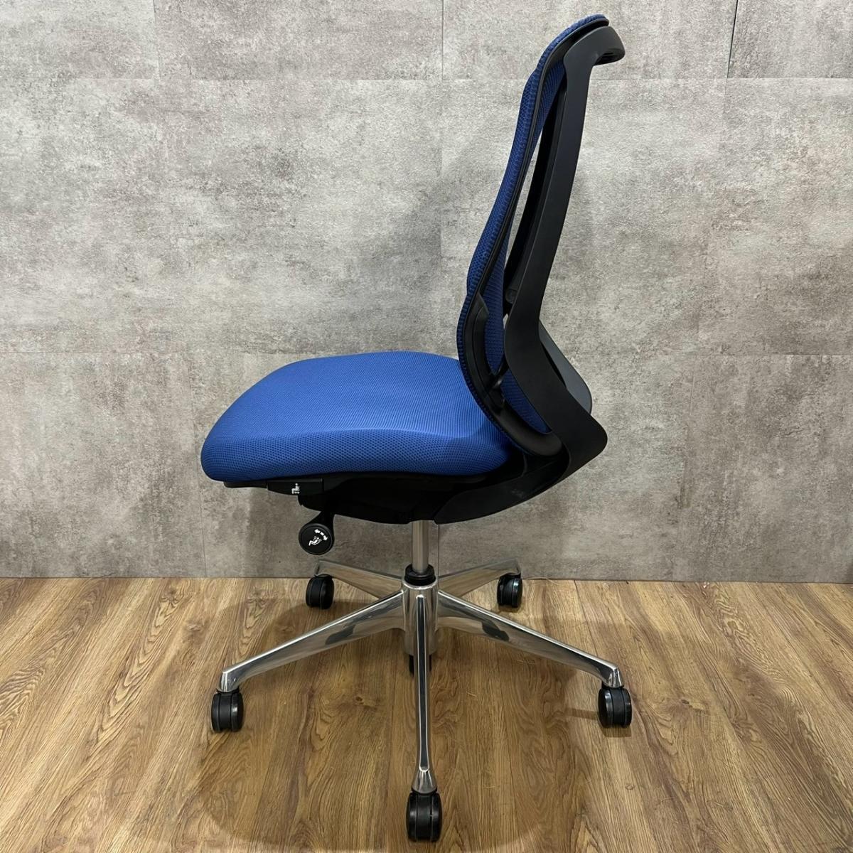 中古】シルフィーメッシュ オカムラ/okamura 肘無ハイバック