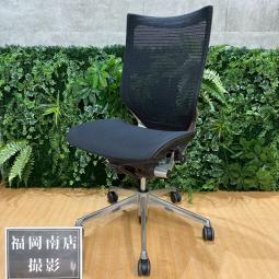 「2019年製★現物写真だから安心★商品番号④」オカムラ製のオフィスチェア(事務椅子)【バロンチェア /メッシュ】が入荷しました! *良品を格安で!「オフィスバスターズ福岡南店」は、福岡を拠点として、全国へ中古オフィス用品・オフィス家具を提供しております。