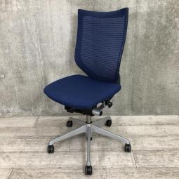 【長時間のデスクワークを快適にサポート！】■オカムラ(okamura)　バロンチェア　肘無ハイバック　背面メッシュ　■ミディアムブルー　【人間工学に基づいた快適設計！ワンランク上のワーキングチェア！】