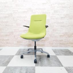 【背と座をなめらかに一体化させた独特のフォルム！】■イトーキ製　モーブチェア（MOVU）ミーティングチェア　　■アイビーグリーン　シェル色：ブラウン【T10】