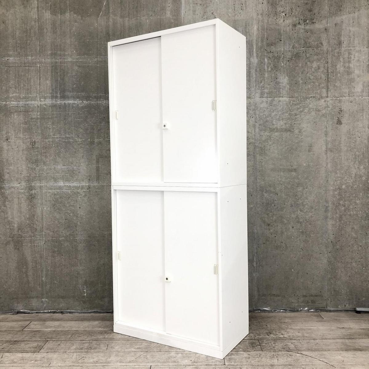 【在庫入替セール品】【スライド引き戸だから開閉スペースいらず！人気の書庫セット！】■オカムラ（okamura）製　レクトライン　上下引き違い　書庫セット　■ホワイト　■シリンダー錠 【弊社使用欄：A01035184/A01035183】
                        レクトライン
                                    中古
            