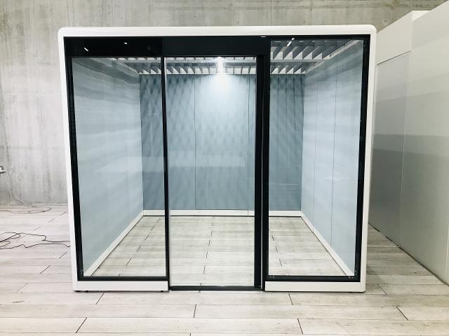 【中古】スノーハット 4W2A2P　Z25 オカムラ（okamura） 個室防音ブース