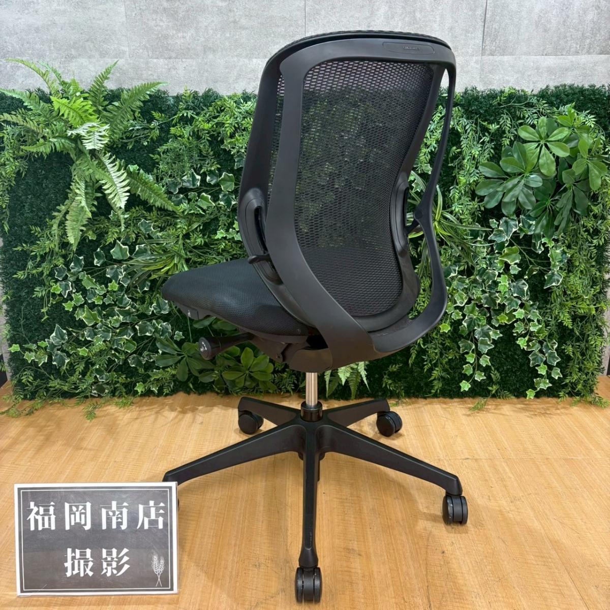 bn オカムラ シルフィーチェア 前傾機能 ハイバック メッシュタイプ 中古 中古】シルフィーメッシュ オカムラ/okamura 肘無ローバック